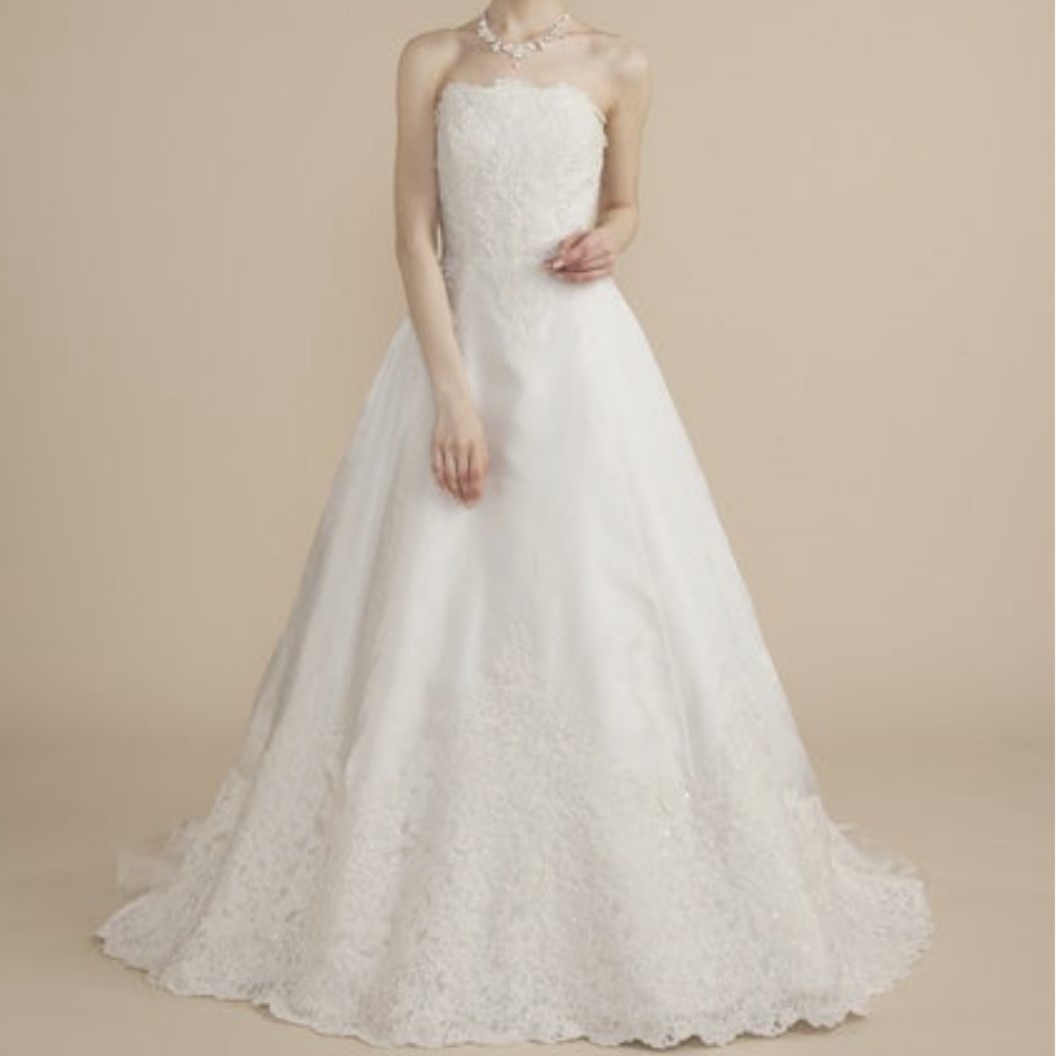 ウェディングドレス